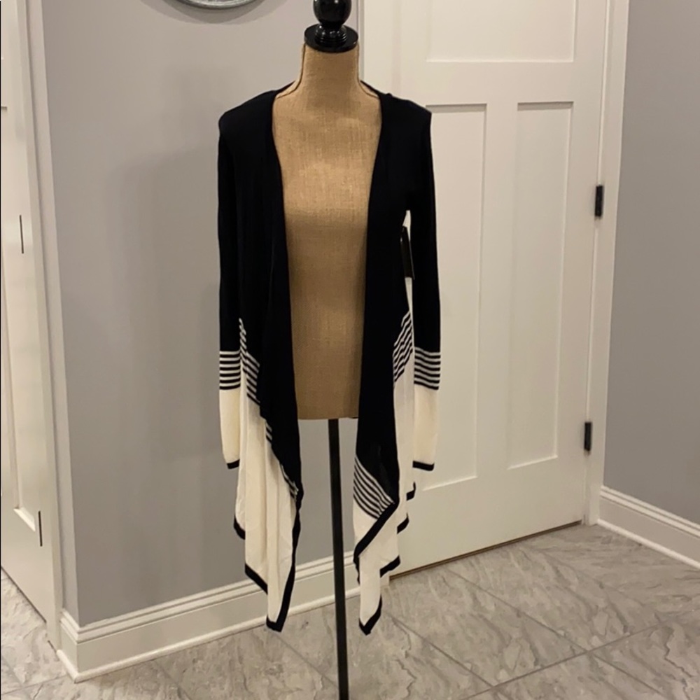 New sweater with tags!